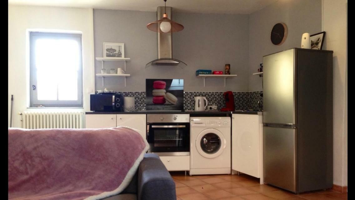Ferienwohnung Le Petit Nid Des Arenes Béziers Exterior foto
