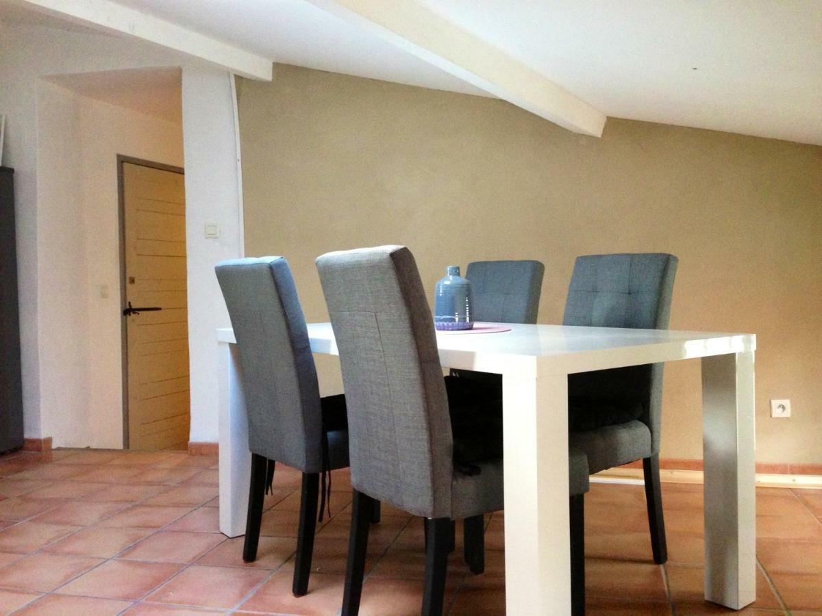 Ferienwohnung Le Petit Nid Des Arenes Béziers Exterior foto